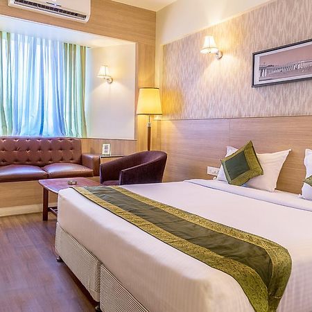 Treebo Premium Grand Emerald Pimpri-Chinchwad Zewnętrze zdjęcie