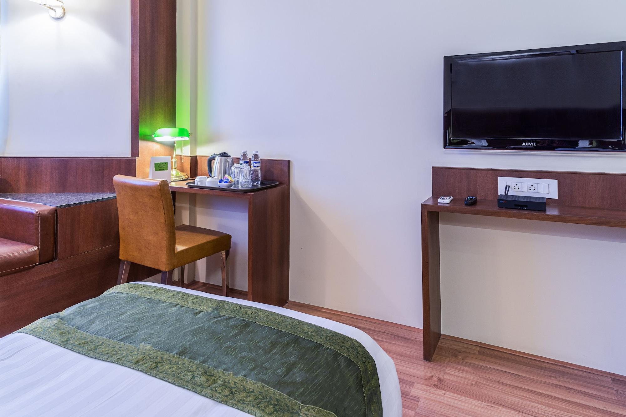 Treebo Premium Grand Emerald Pimpri-Chinchwad Zewnętrze zdjęcie