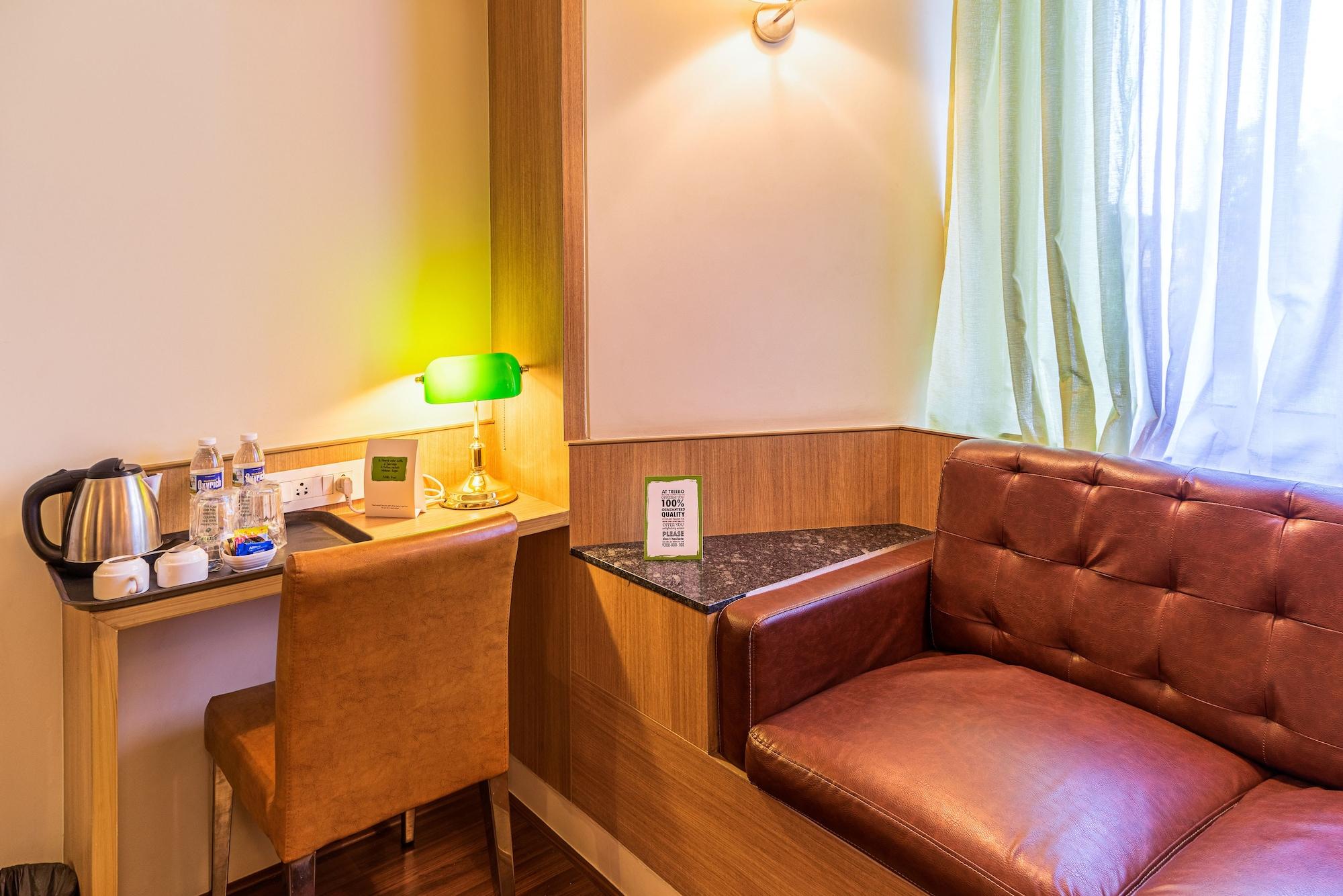 Treebo Premium Grand Emerald Pimpri-Chinchwad Zewnętrze zdjęcie