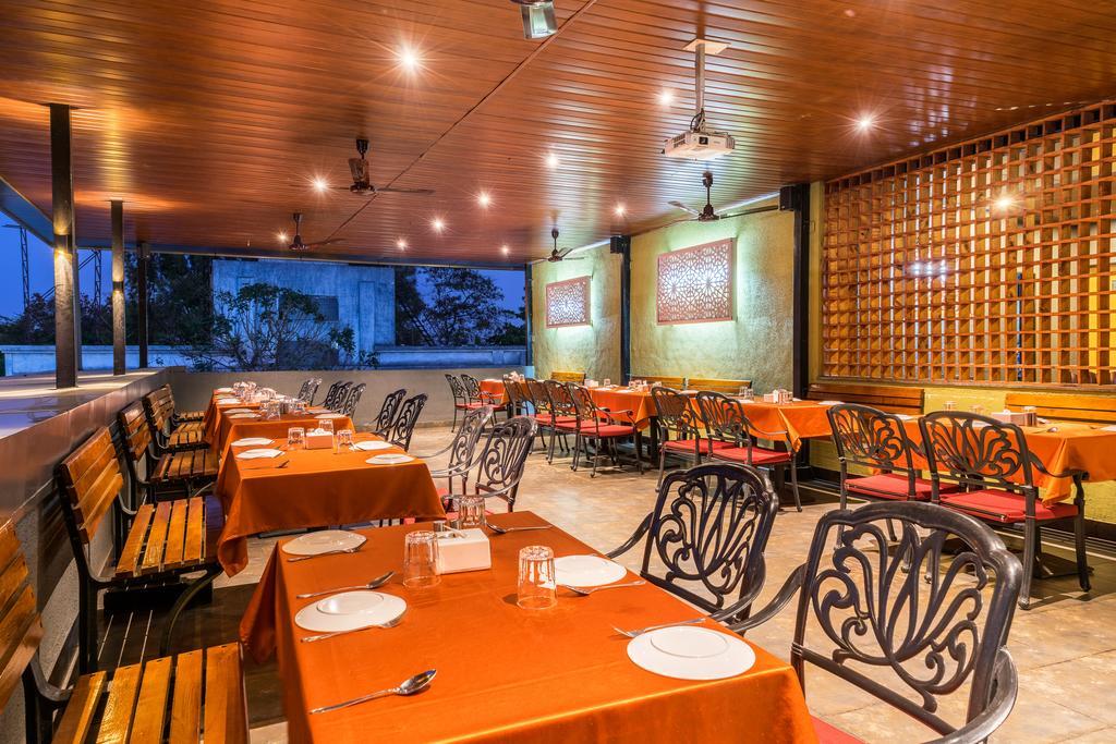 Treebo Premium Grand Emerald Pimpri-Chinchwad Zewnętrze zdjęcie