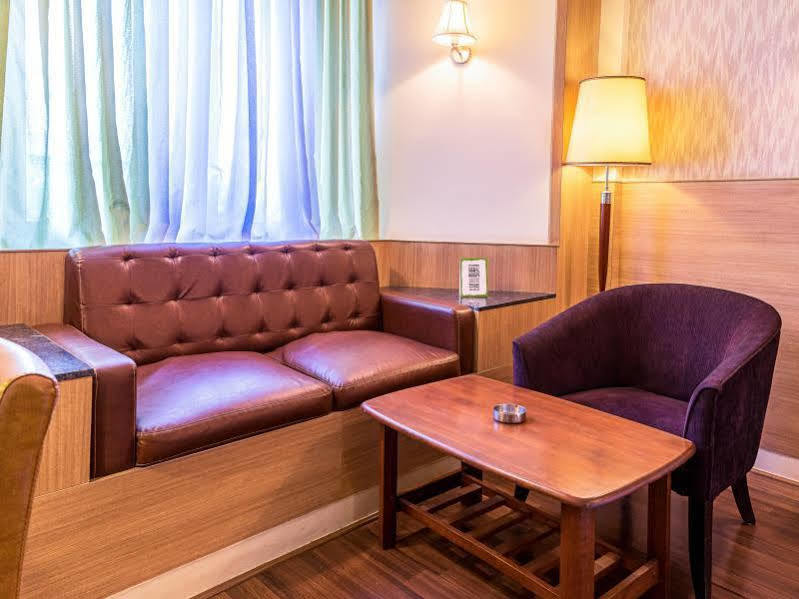 Treebo Premium Grand Emerald Pimpri-Chinchwad Zewnętrze zdjęcie