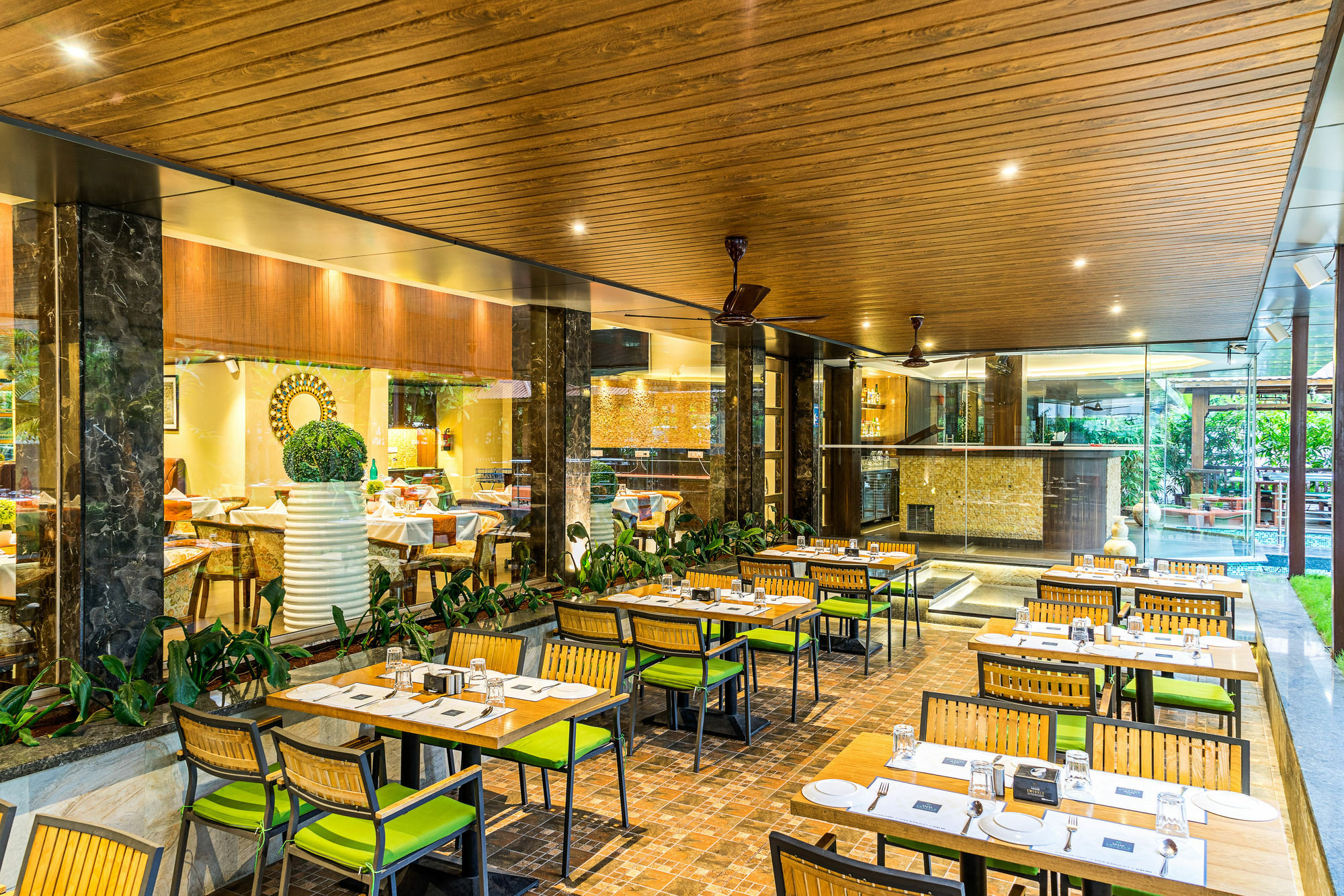 Treebo Premium Grand Emerald Pimpri-Chinchwad Zewnętrze zdjęcie